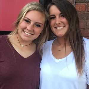 Meet your Posher, Olivia